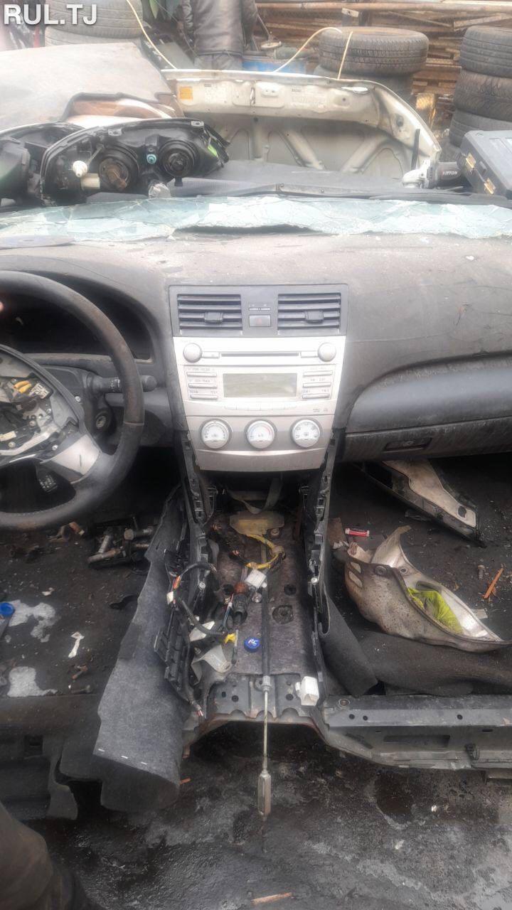 Магнитола Toyota Camry 2