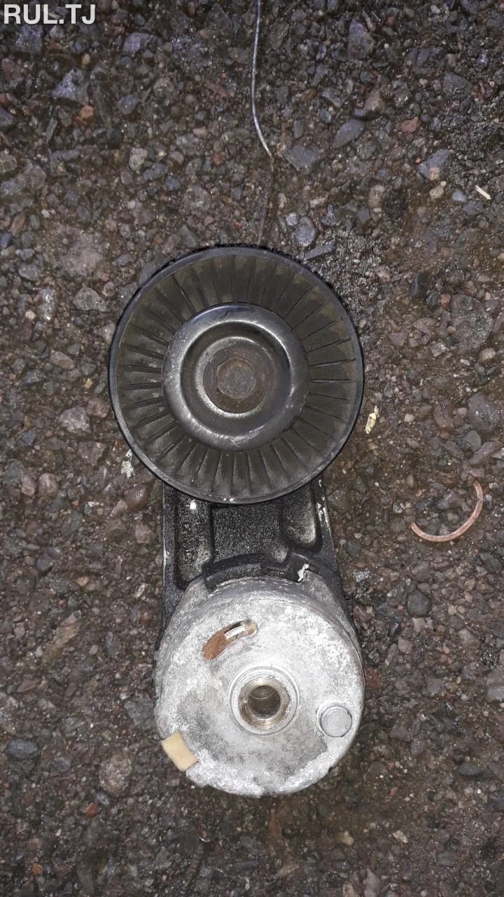 Натяжитель Opel Astra 