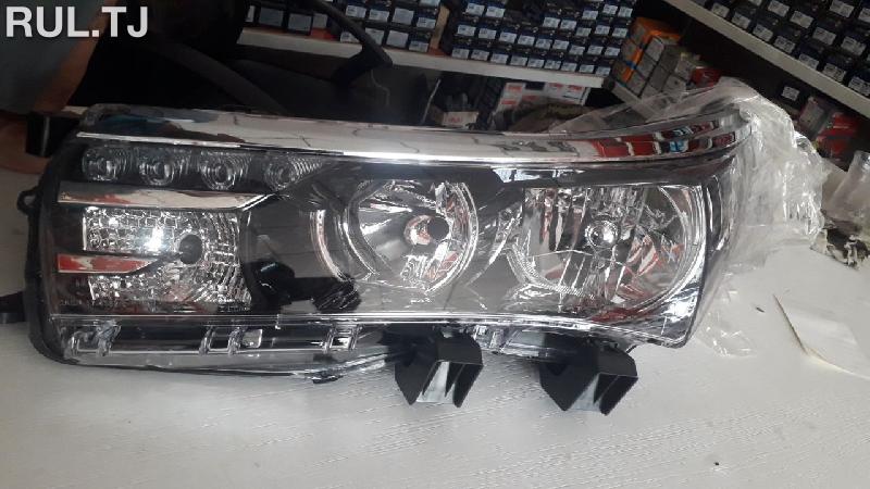 Передний фар Toyota Corolla 2014 (европа)