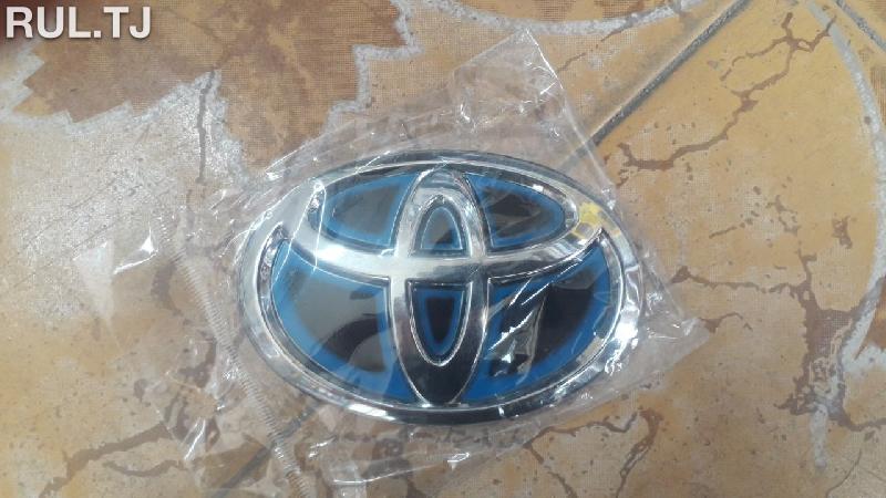 Эмблема Toyota Camry 3 (гибрид)